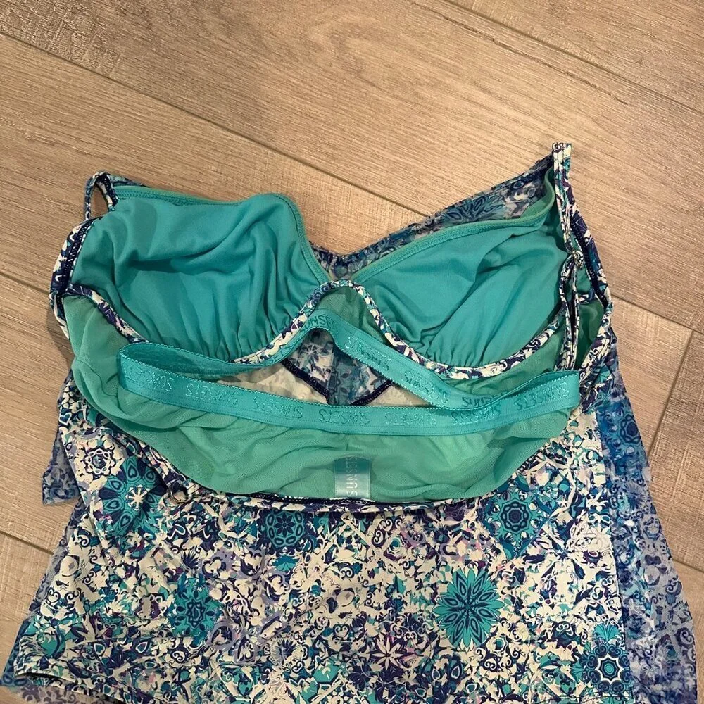 SUNSETS WOMENS BLUE TANKINI BATHING SUIT TOP 38D